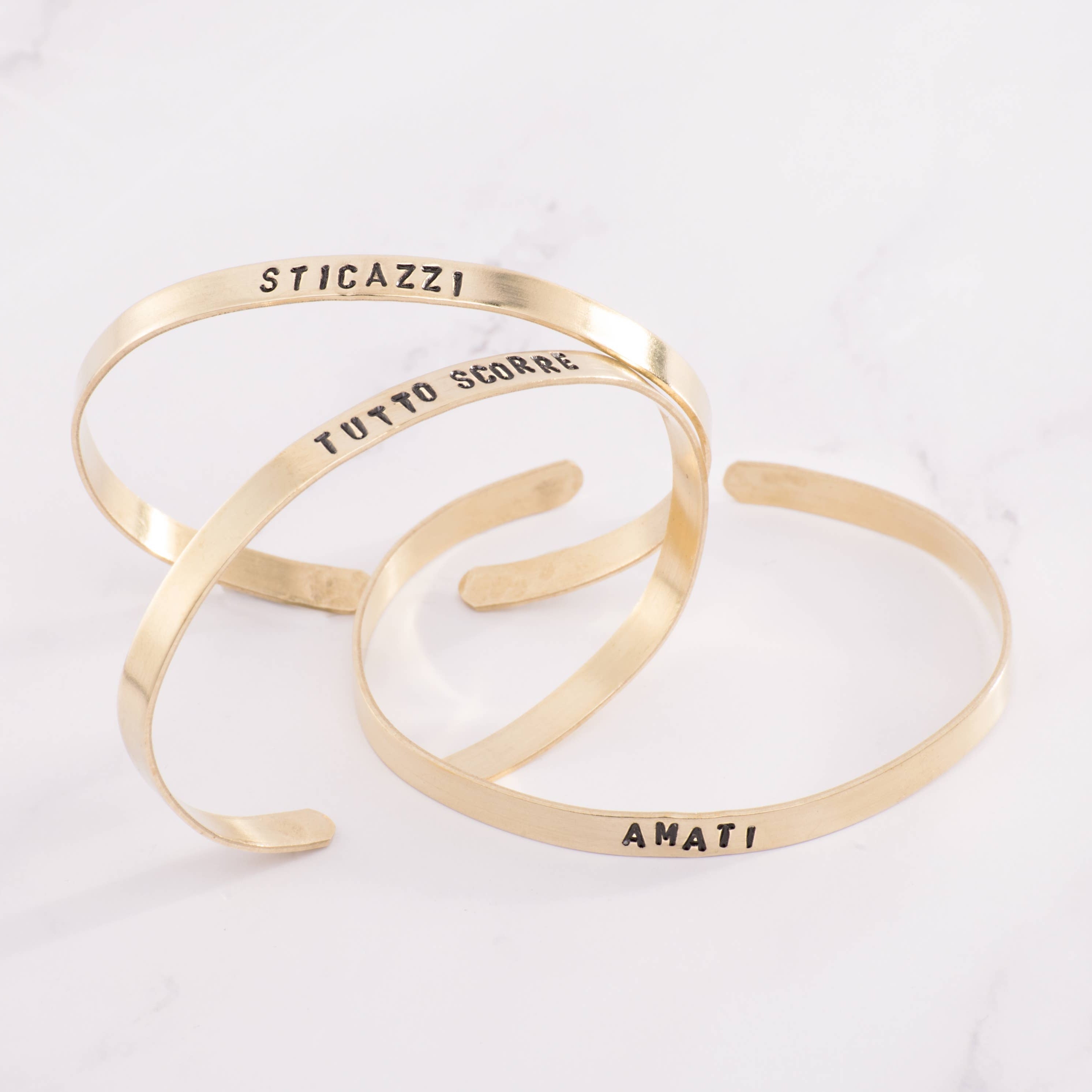 BRACCIALE SUPER SLIM IN OTTONE CON INCISIONE