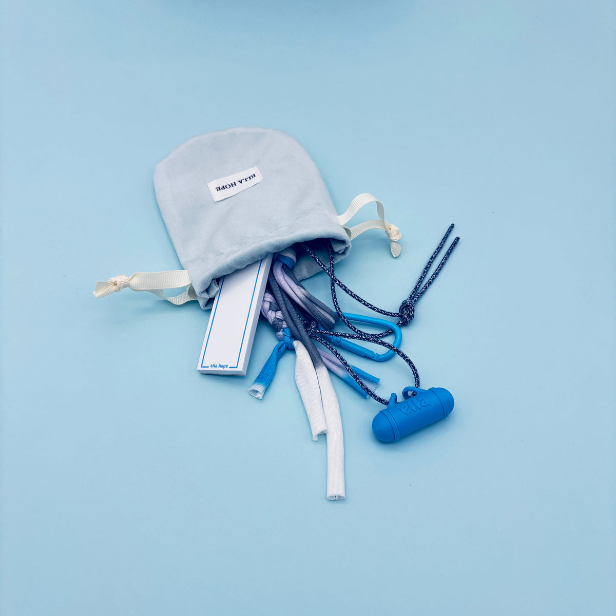 MIO pendant locket - Light Blue 
